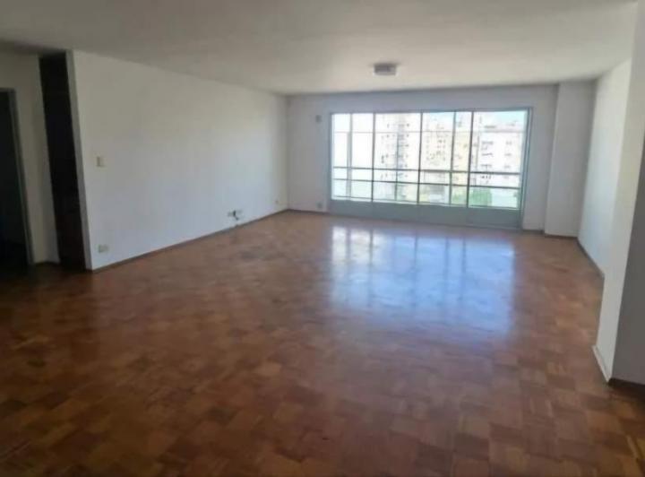 Departamento · 85m² · 5 Ambientes · 1 Cochera
