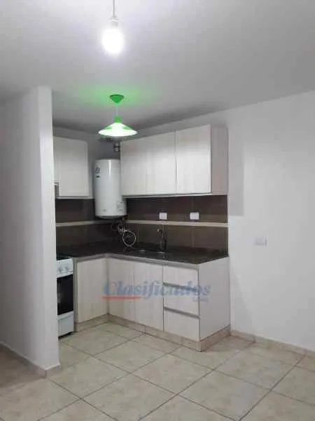 Bellísimo departamento de un dormitorio con patio y asador en venta