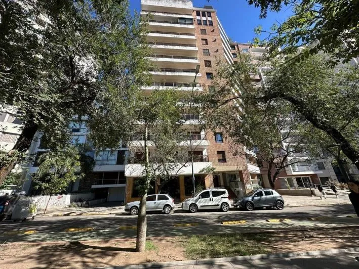 Dpto 3 Dorm. Frente Al Parque De Las Tejas
