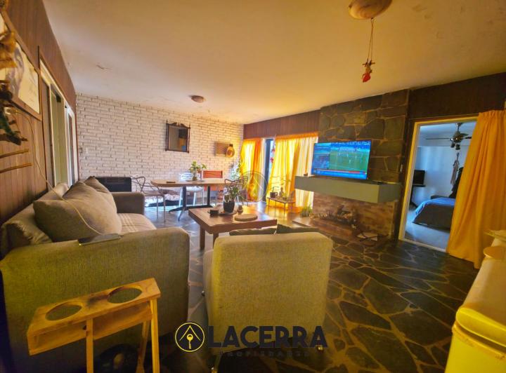 PH · 229m² · 5 Ambientes · 1 Cochera