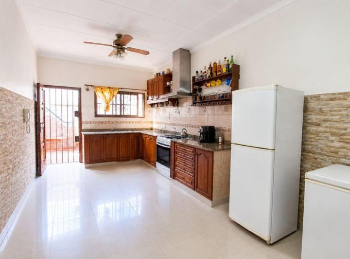 PH · 160m² · 5 Ambientes · 1 Cochera