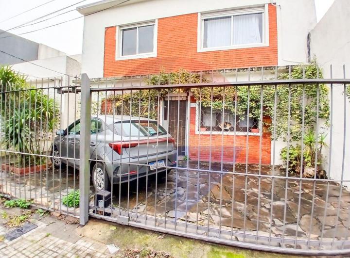 PH · 108m² · 5 Ambientes · 1 Cochera