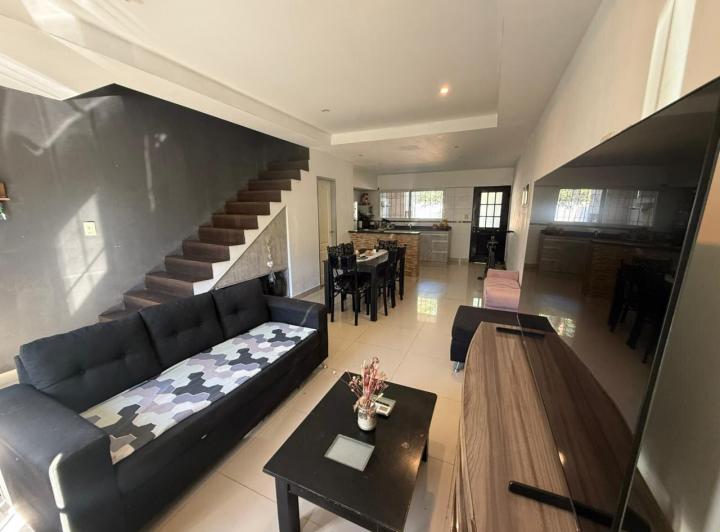 PH · 98m² · 4 Ambientes · 1 Cochera