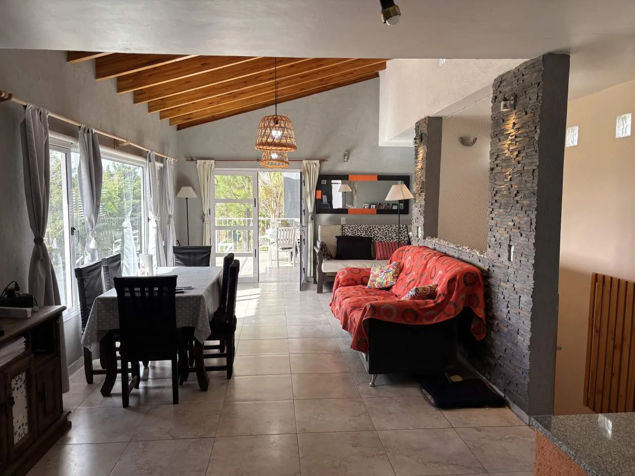 Casa 2 dormitorios con vista B Villa del Lago