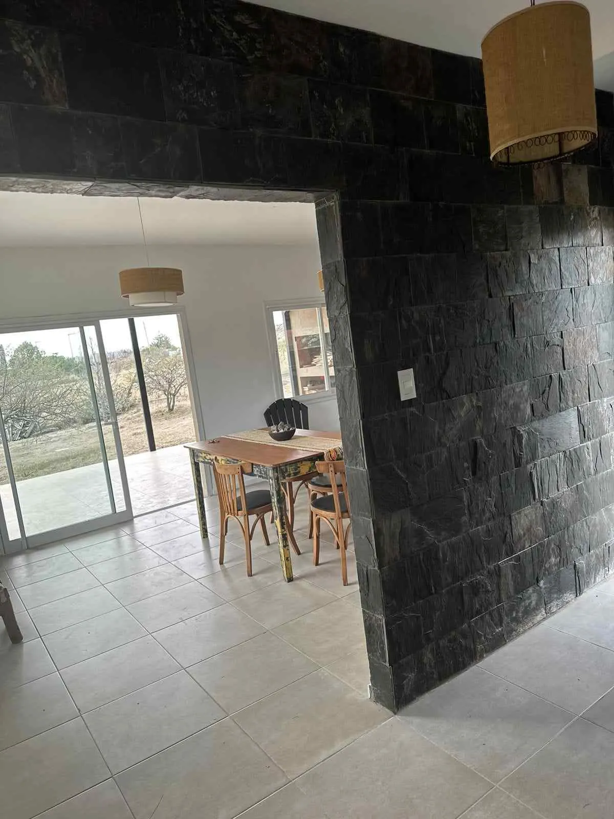 Hermosa Casa 2 Dorm en Tanti, Keoken