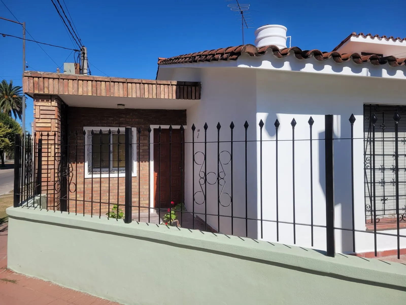BARRIO EMPALME CASA EN VENTA