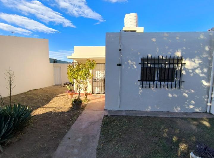 Casa · 83m² · 4 Ambientes