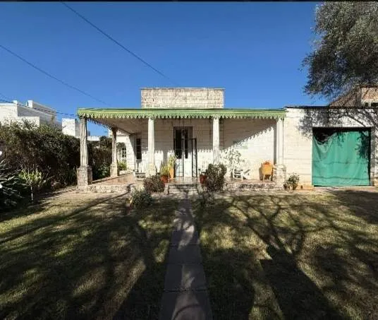 Vendo casa c3 dorm B Villa Belgrano.