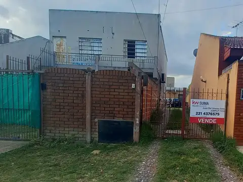 PH en Venta en Los Hornos, La Plata
