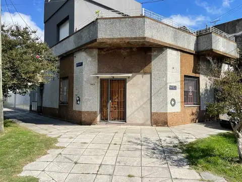 PH en Venta en Sarandi, Partido de Avellaneda