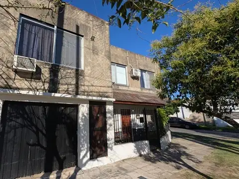 PH en Venta en Monte Chingolo, Partido de Lanús