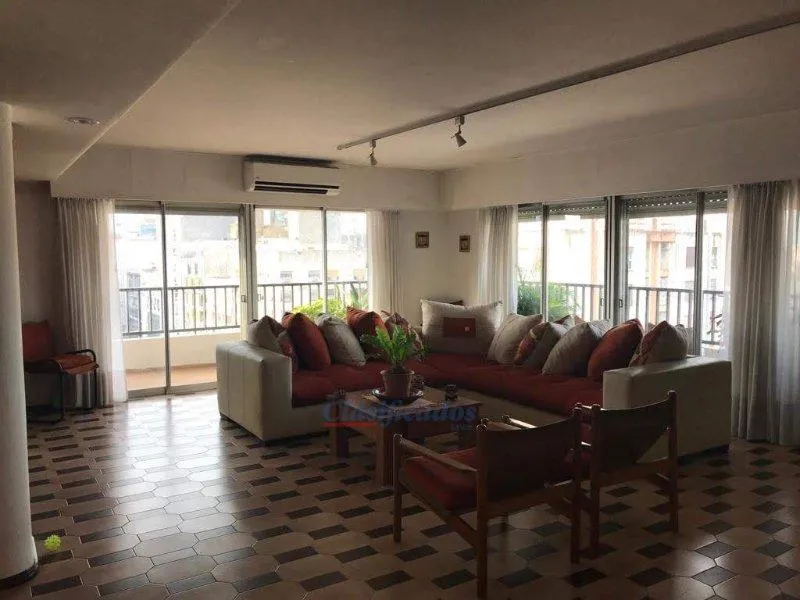 CENTRO DEPARTAMENTO 3 DORMITORIOS 2 COCHERAS A METROS DEL PATIO OLMOS.