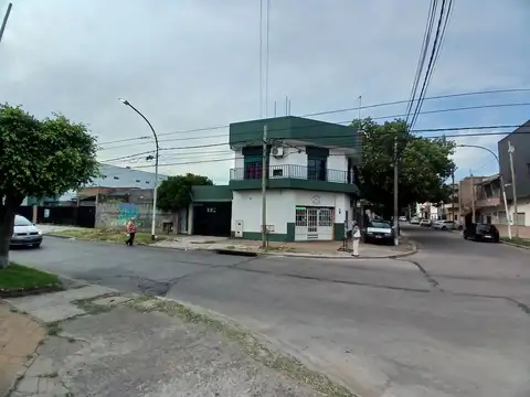 PH en Venta en Caseros, Partido de Tres de Febrero
