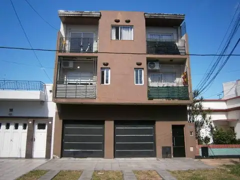 PH en Venta en Sarandi, Partido de Avellaneda
