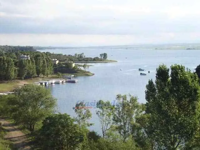 Vendo inmueble en costa Lago los Molinos Calamuchita Cordoba