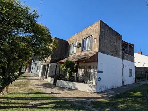 PH en Venta en Monte Chingolo, Partido de Lanús