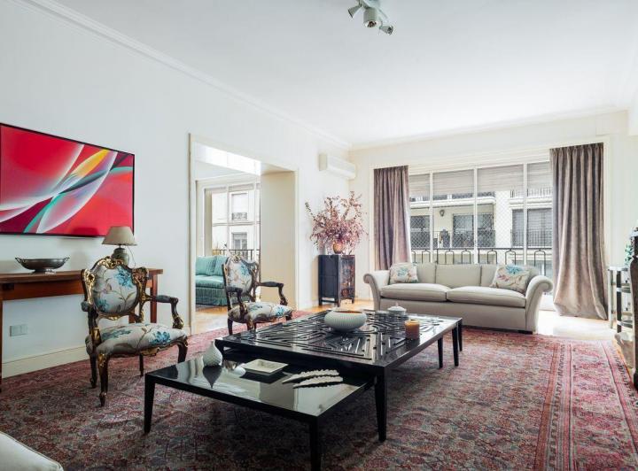 Departamento · 279m² · 6 Ambientes · 1 Cochera