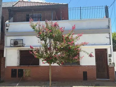 PH en Venta en Sarandi, Partido de Avellaneda