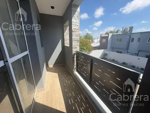 PH en Venta en Los Hornos, La Plata