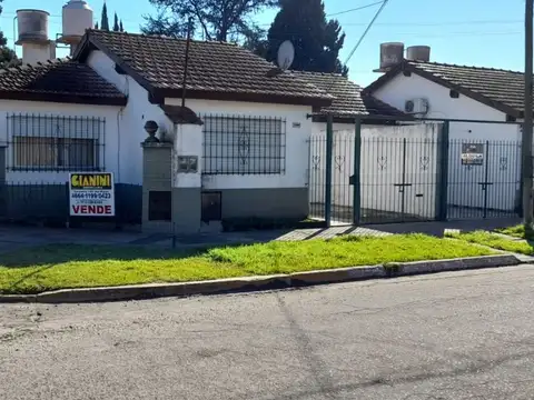 PH en Venta en Pilar del Este - Santa Elena, Countries y Barrios Cerrados en Pilar