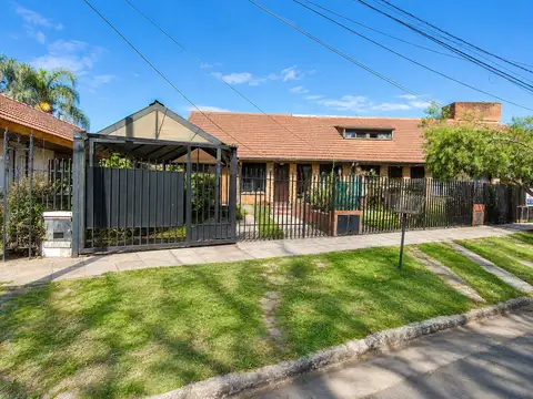 PH en Venta en Castelar Sur, Castelar