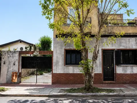 PH en Venta en Castelar, Partido de Morón