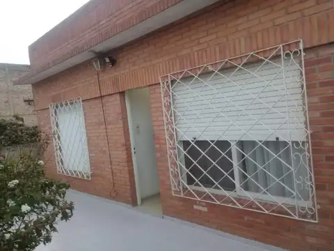 PH en Venta en Ezpeleta Este, Partido de Quilmes