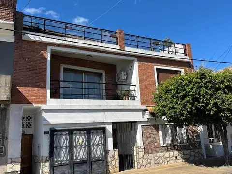 PH en Venta en Tapiales, Partido de La Matanza