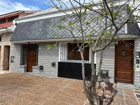 PH en Venta en Sarandi, Partido de Avellaneda