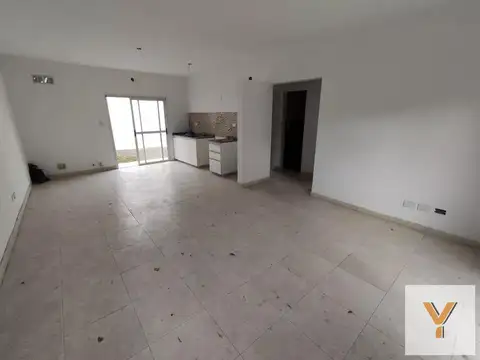 PH en Venta en Remedios de Escalada, Partido de Lanús