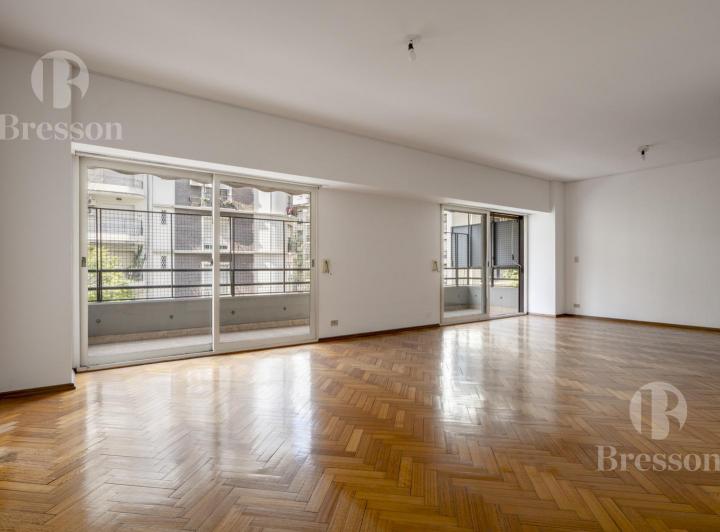 Departamento · 150m² · 4 Ambientes · 1 Cochera
