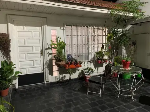 PH en Venta en Remedios de Escalada, Partido de Lanús