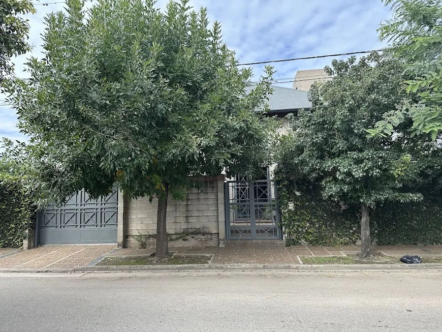 VILLA BELGRANO DESTACADA PROPIEDAD APTA VIVIENDA y DESARROLLO INMOBILIARIO