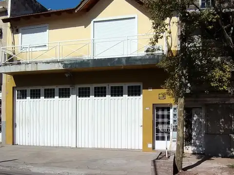 PH en Venta en Caseros, Partido de Tres de Febrero
