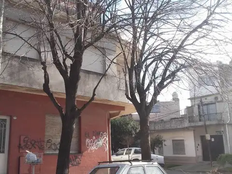 PH en Venta en Caseros, Partido de Tres de Febrero