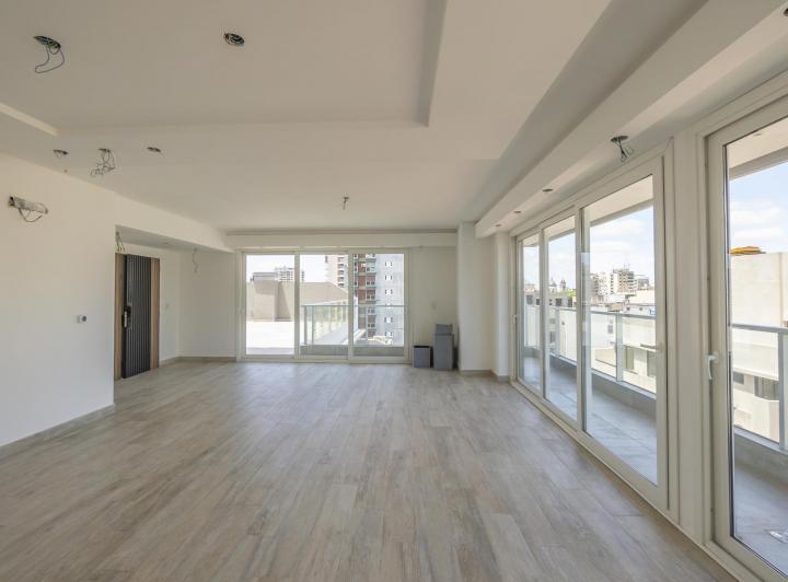 Departamento · 140m² · 4 Ambientes · 1 Cochera