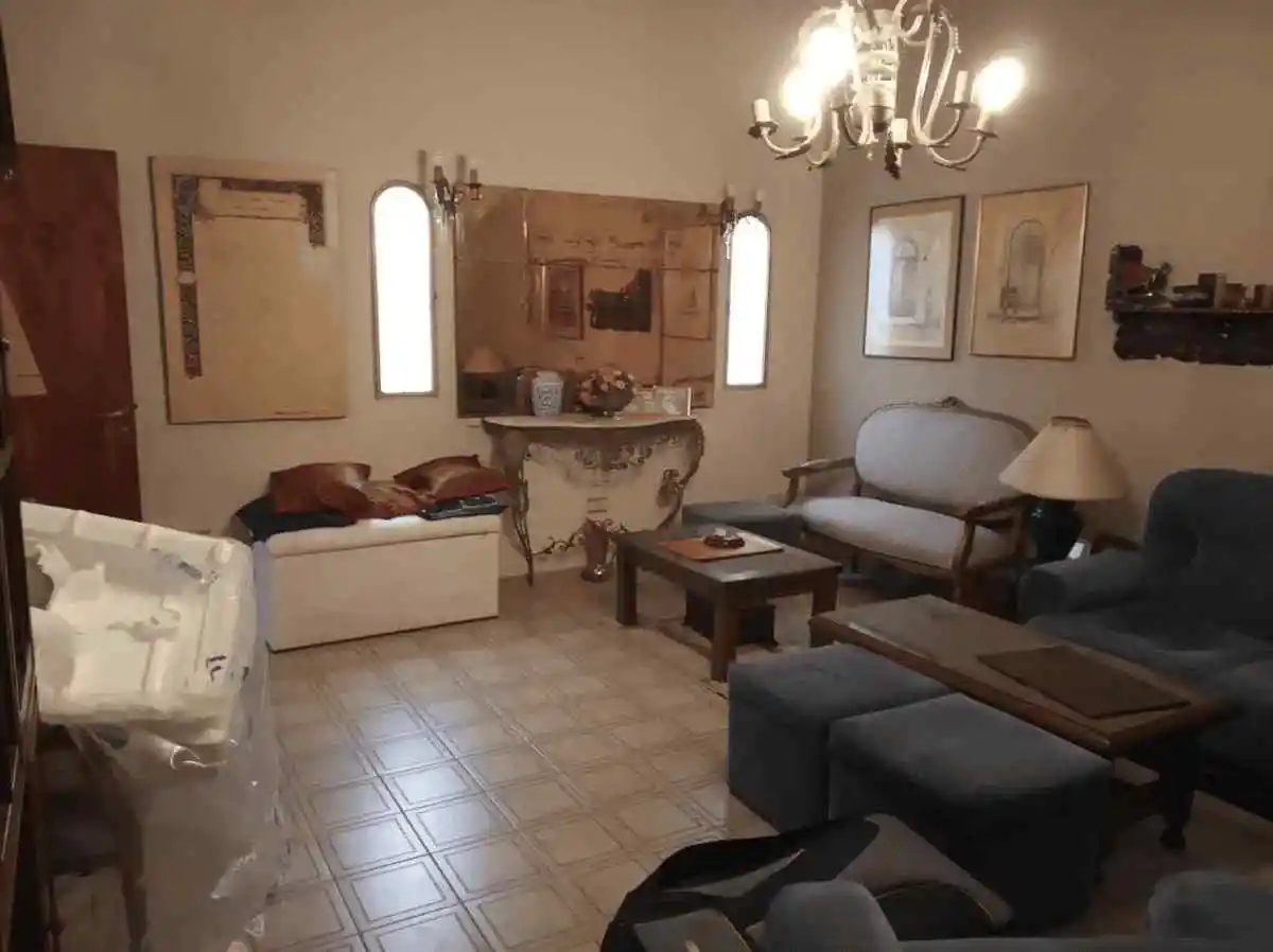 OPORTUNIDAD !!! Venta CASA   4 DPTOS en Barrio San Martin calle Martin Garcia ID...