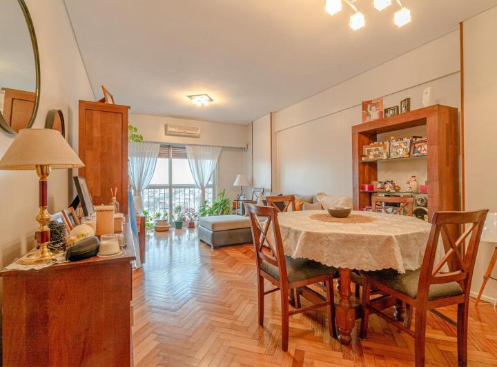 Departamento · 90m² · 4 Ambientes · 2 Cocheras