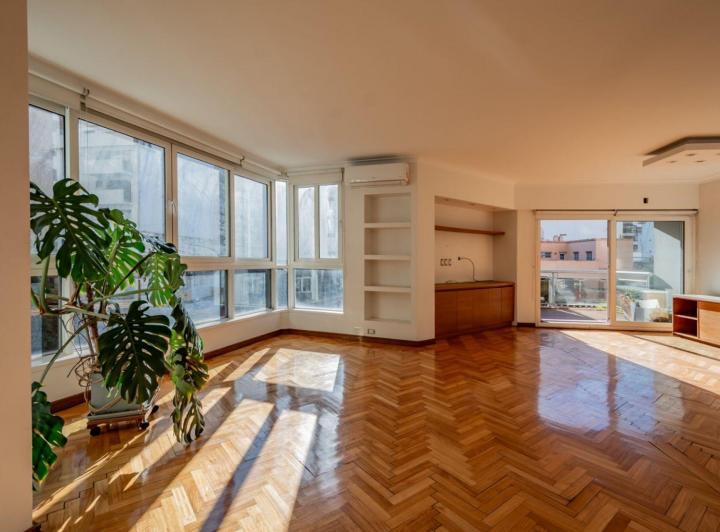 Departamento · 143m² · 4 Ambientes · 1 Cochera