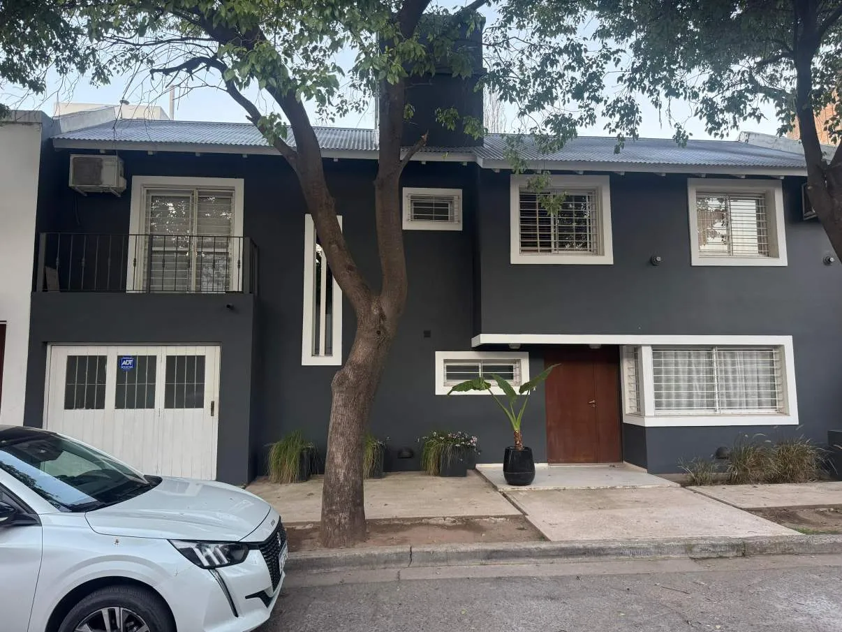 EXCELENTE PROPIEDAD EN VENTA EN TEJAS DEL SUR 1