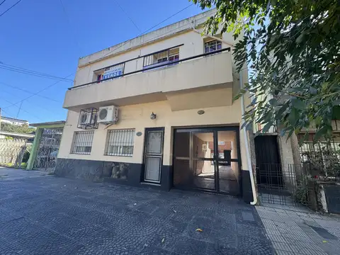 PH en Venta en Caseros, Partido de Tres de Febrero