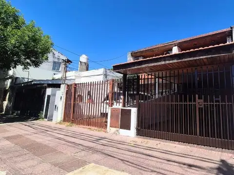 PH en Venta en Caseros, Partido de Tres de Febrero