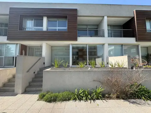 PH en Venta en Ituzaingó, Partido de Ituzaingó