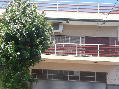 PH en Venta en Caseros, Partido de Tres de Febrero