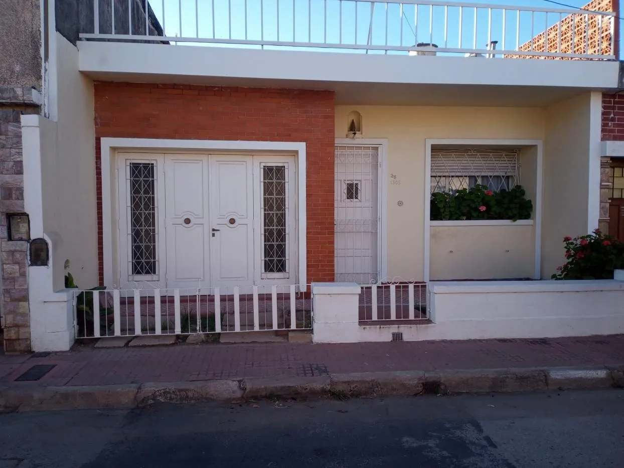EXCELENTE PROPIEDAD B SAN VICENTE