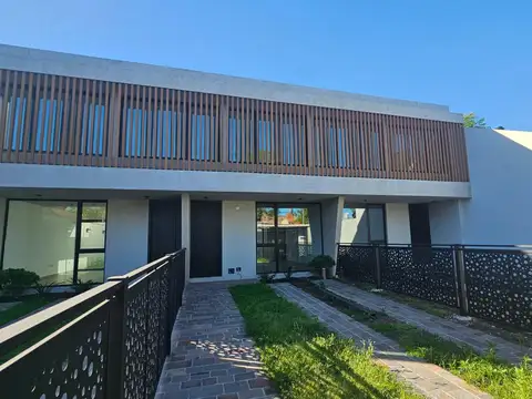 PH en Venta en Ituzaingo Norte, Ituzaingo