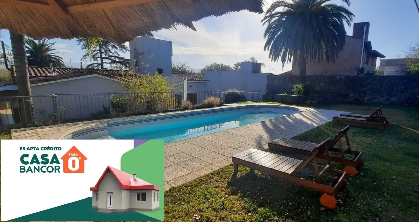 VENTA CASA CON MUCHA HISTORIA - 3 DORM - PILETA - QUINCHO EL TALAR DE MENDIOLAZA