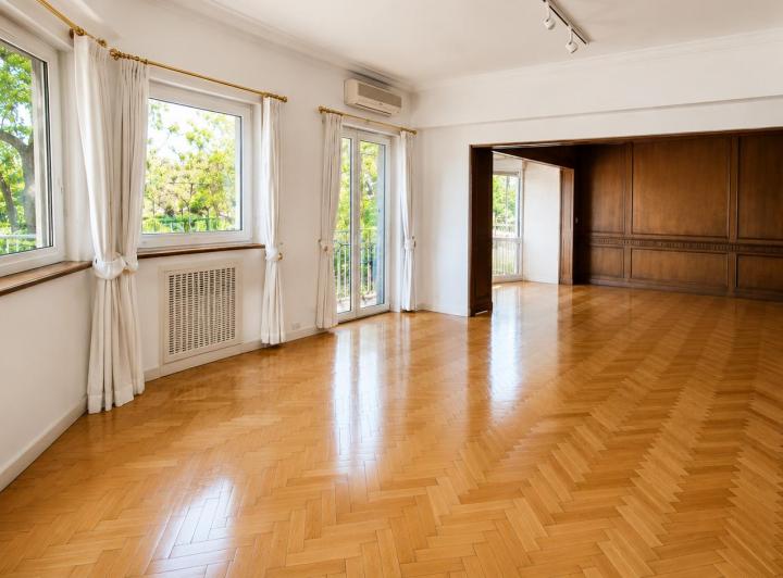 Departamento · 262m² · 5 Ambientes · 1 Cochera
