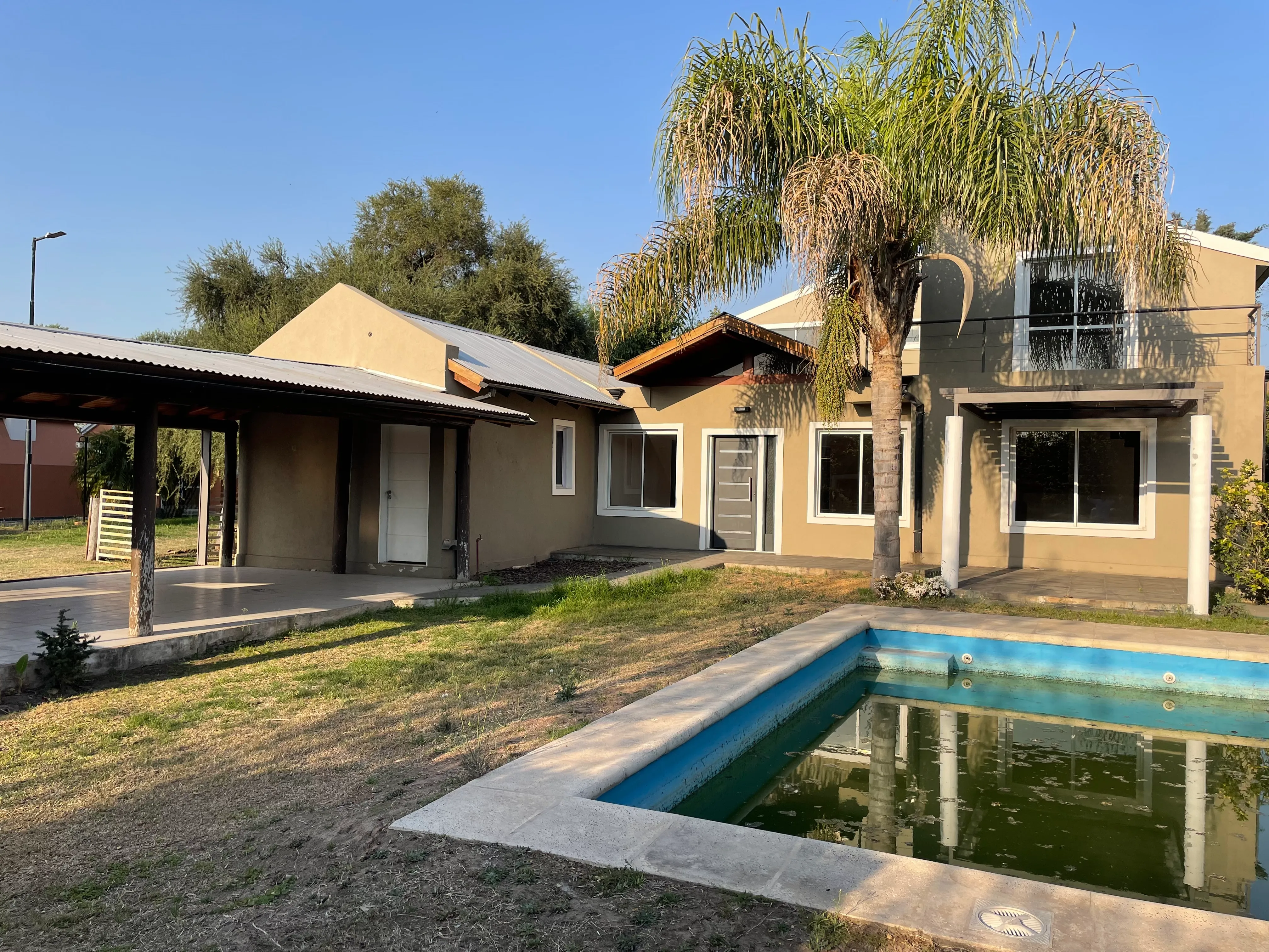 Valle Esc Los Cielos casa 2 en uno , ideal para reformar