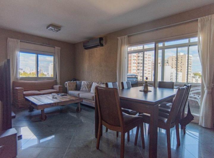 Departamento · 90m² · 5 Ambientes · 1 Cochera
